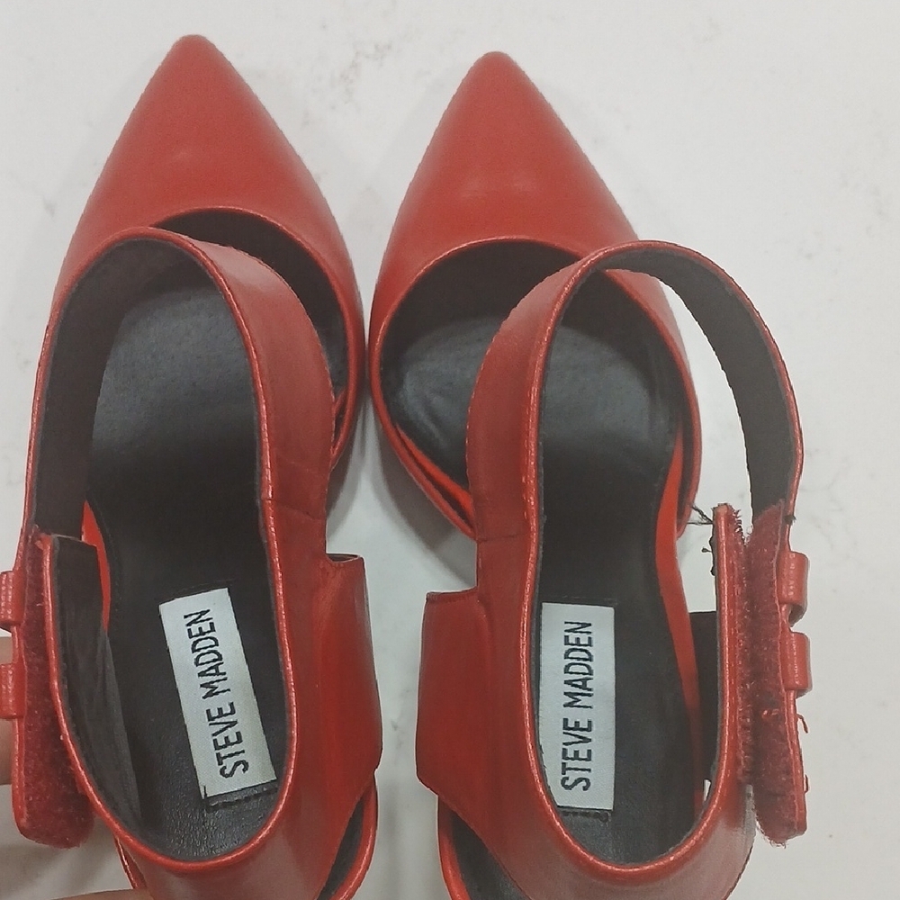 Steve Madden Red Ankle Strap Heels Sz8M Leather Upper Gentle Used - Picture 7 of 12